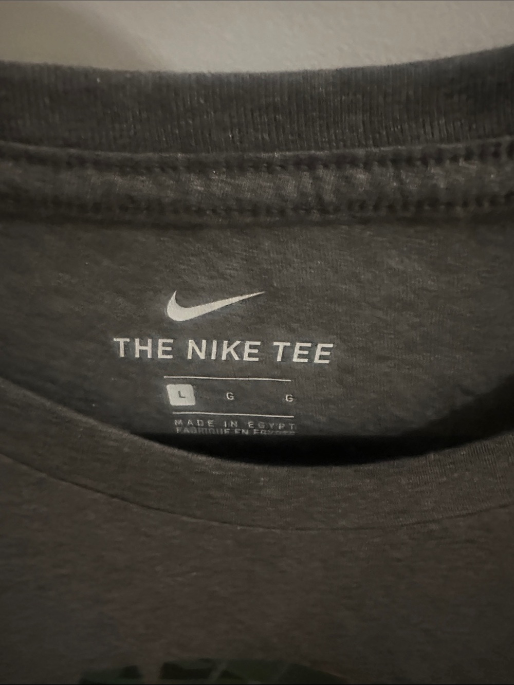 Nike Men's Dark Gray Short Sleeve Tee with Green Camo Swoosh